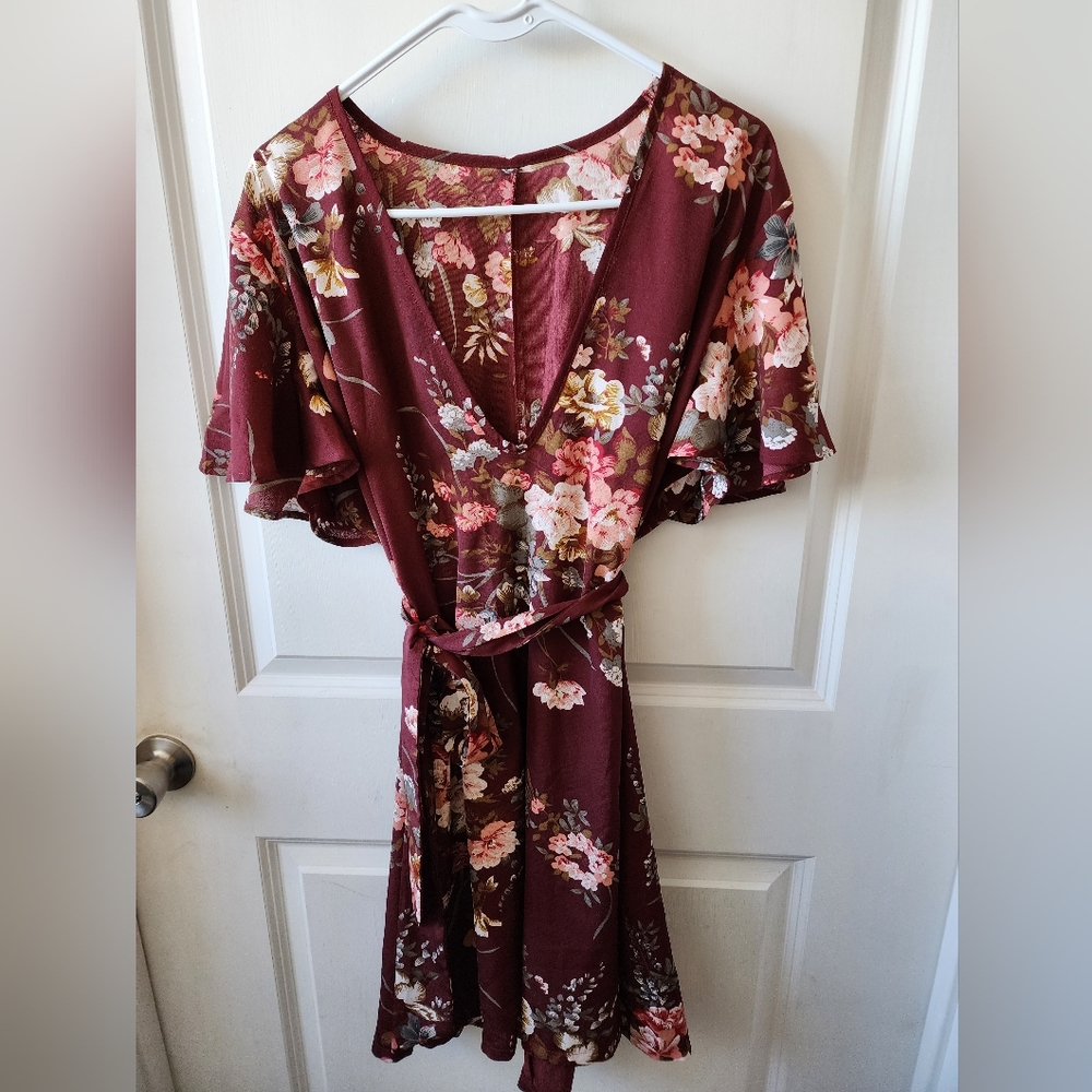 Boutique Maroon Floral Dress Size L/XL